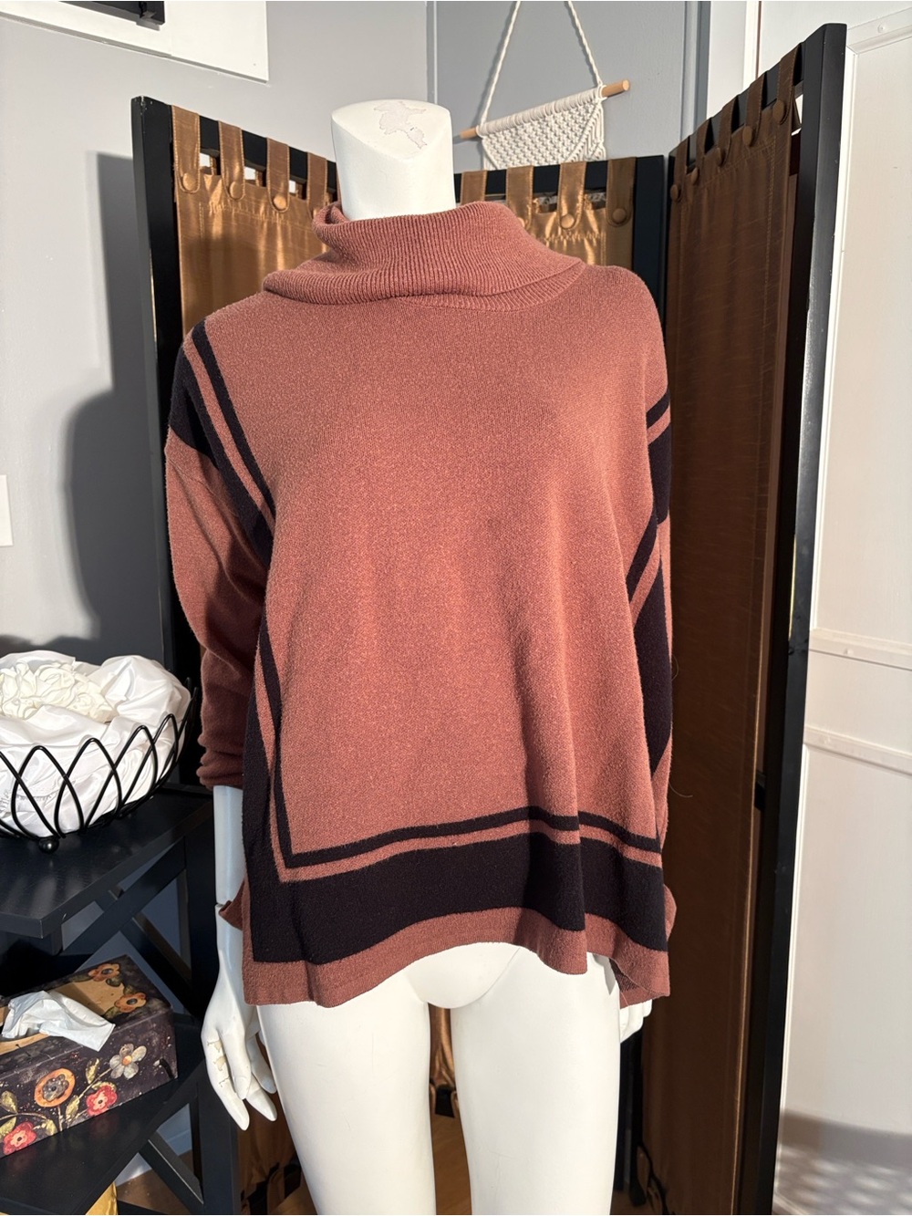 Cozy Brown Turtleneck Sweater with Contrast Trim from Adrienne Vittadini